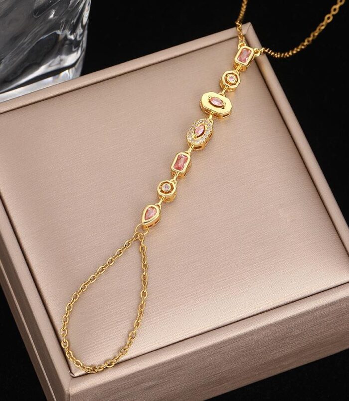Light Luxury High-End Design Tassel Sparkling Diamond Bracelet (2)