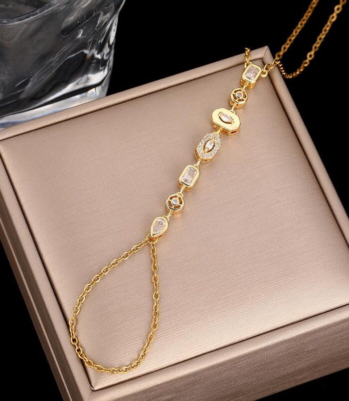 Light Luxury High-End Design Tassel Sparkling Diamond Bracelet (4)