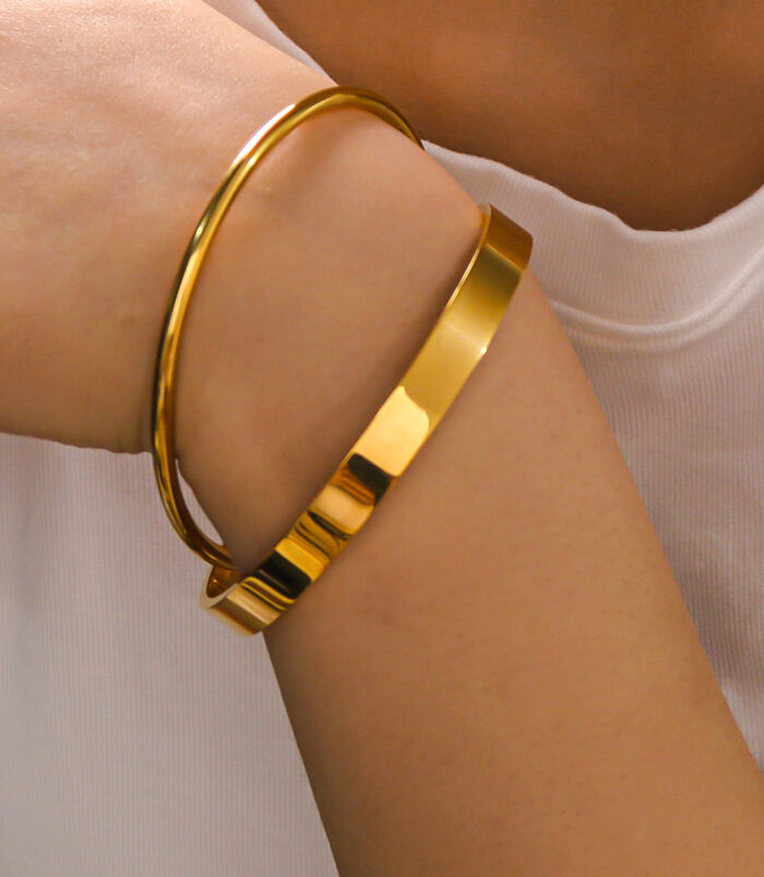 Luxury Gold Cuff Bracelet (5)