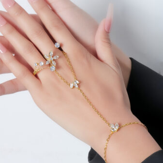 Small Fresh Sweet Flower Finger Bracelet