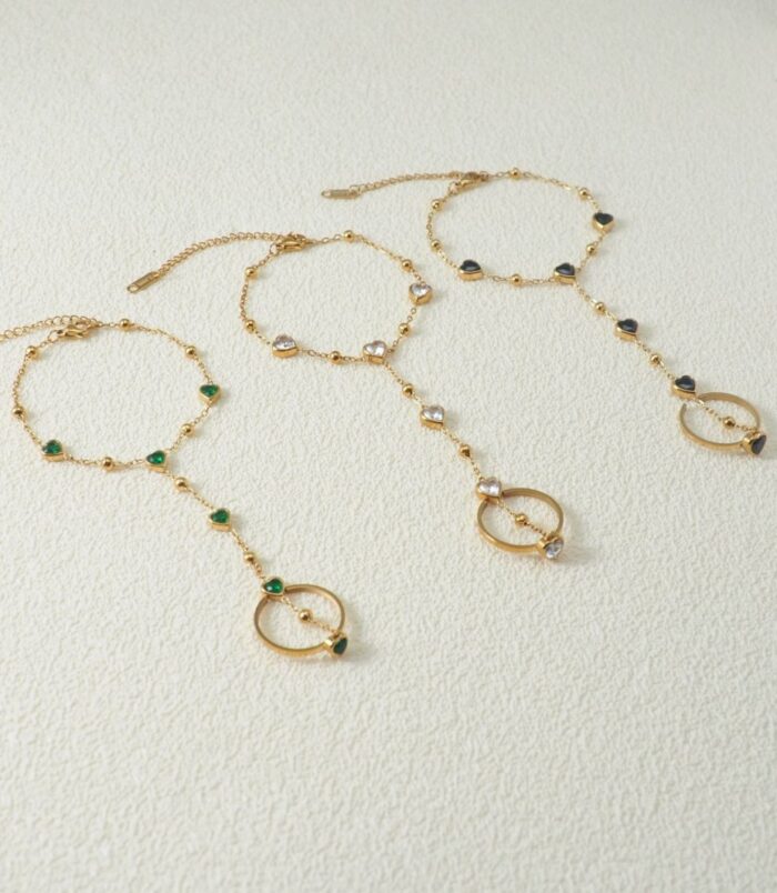 Vintage Elegant Heart-shaped Gemstone Bracelet Ring (3)