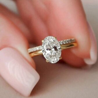 Double Layer Shiny Zircon Ring