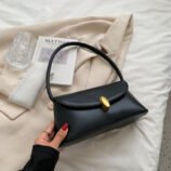 High-End Retro Underarm Bag (4)
