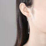 Simple Flower Ear Line Earrings For Women (1)